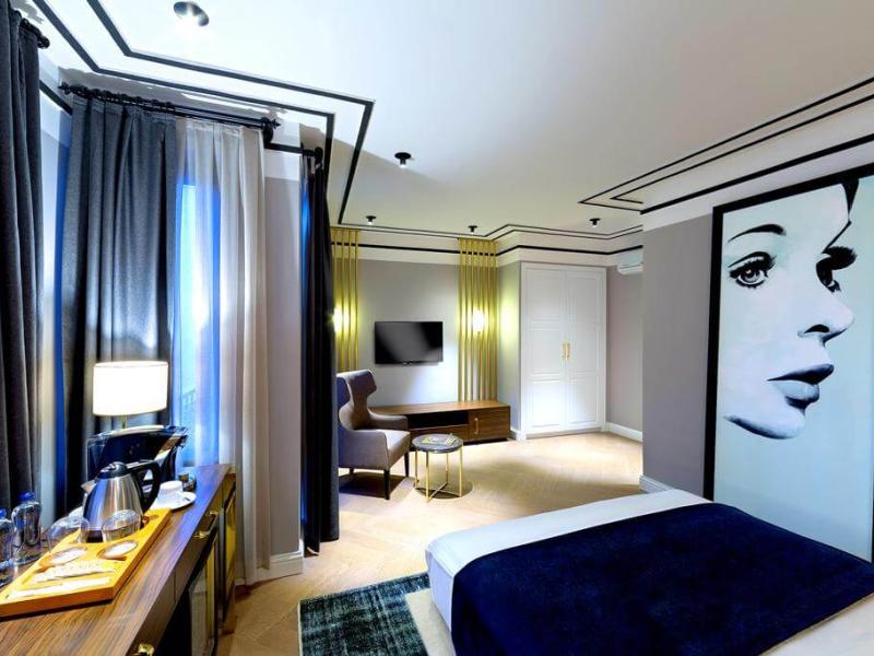 Walton Hotels Galata