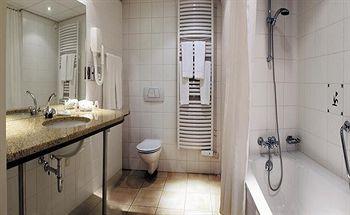 Dikker & Thijs Fenice