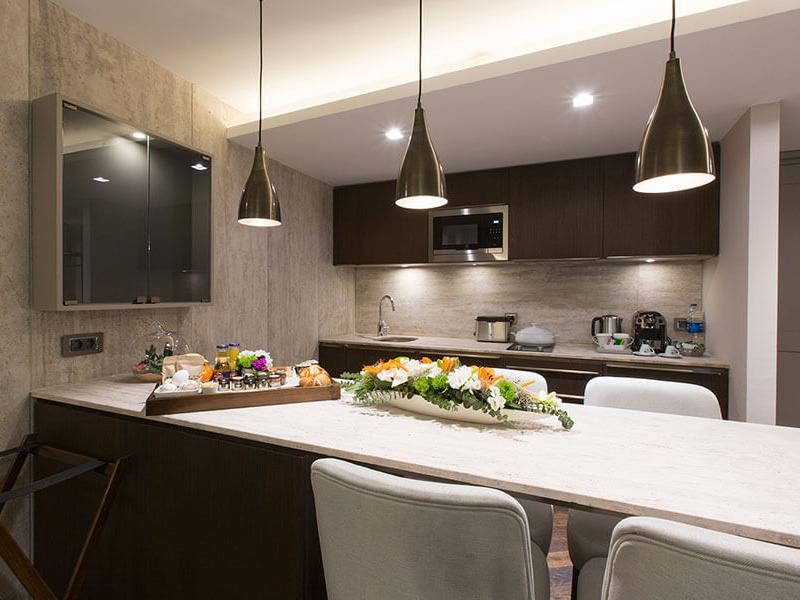 Noble22 Suites