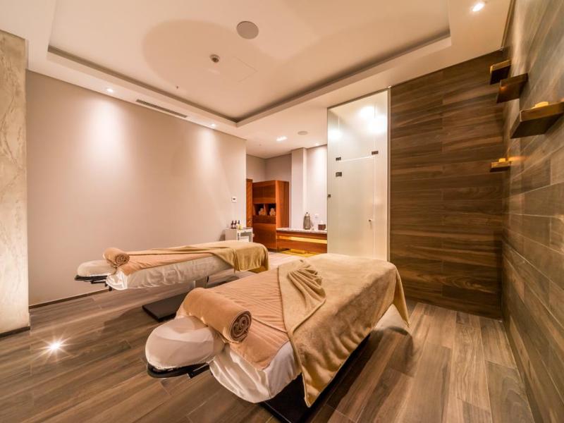 The Chedi Lustica Bay