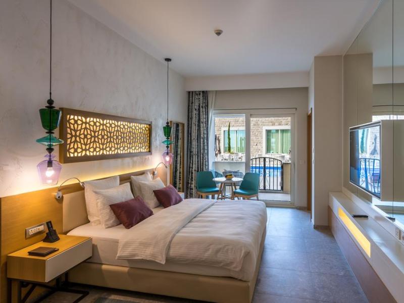 The Chedi Lustica Bay