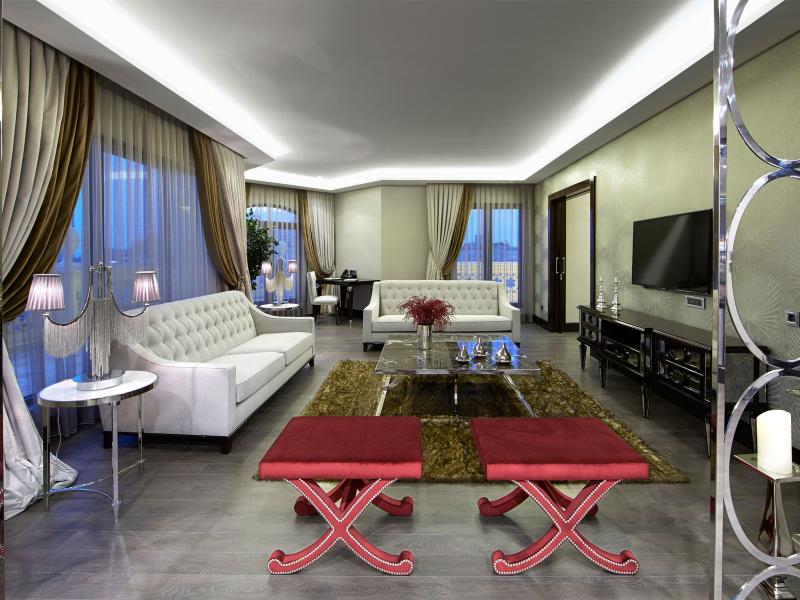 DoubleTree by Hilton Istanbul Gayrettepe