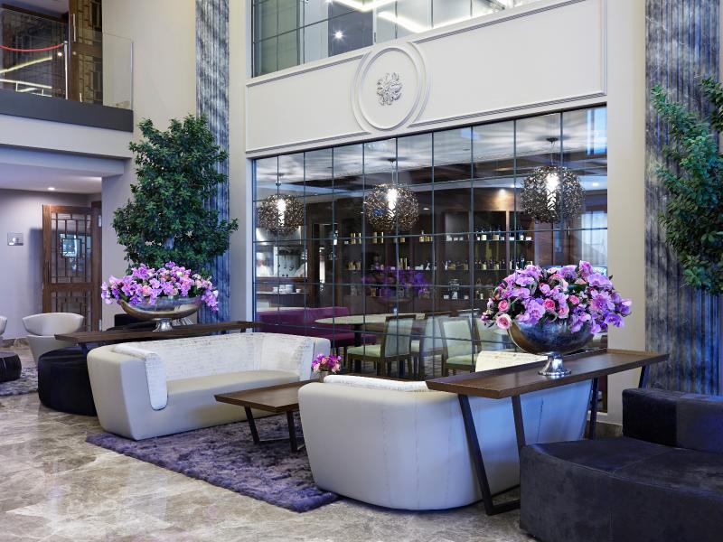 DoubleTree by Hilton Istanbul Gayrettepe