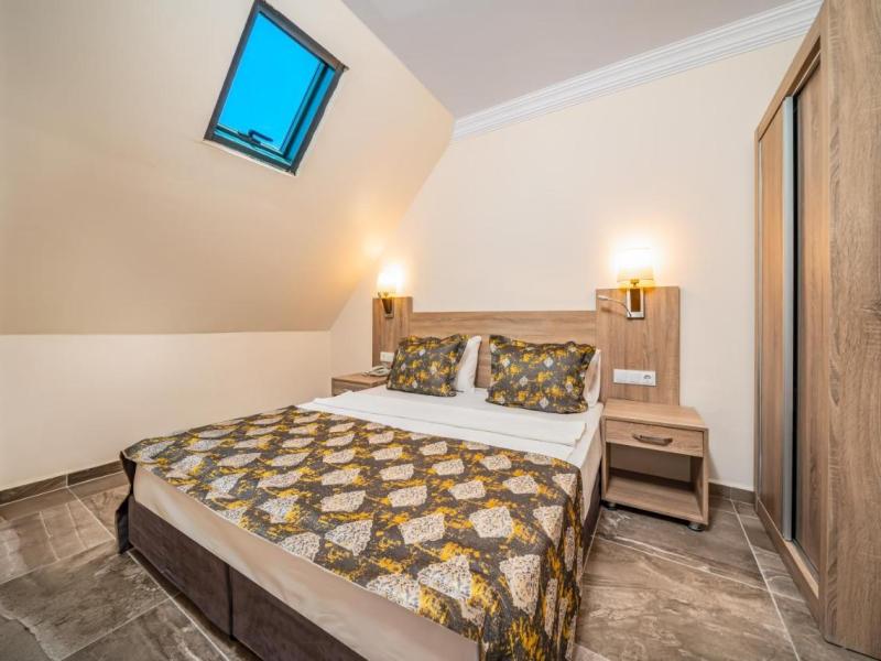 Arsi Paradise Beach Hotel