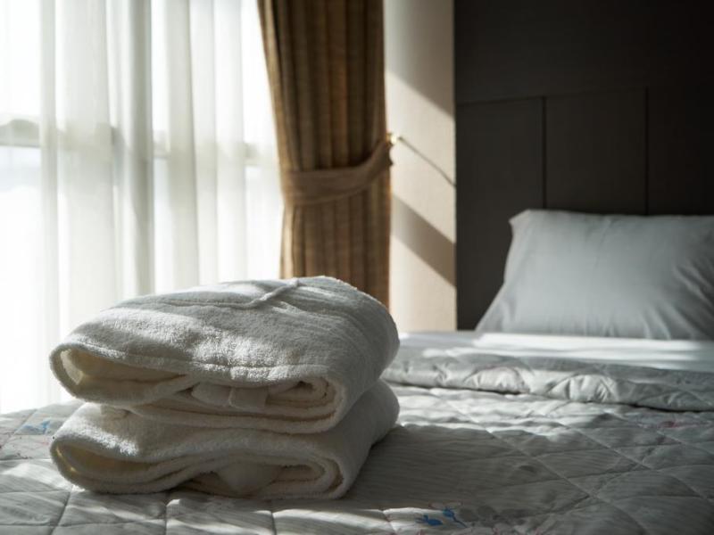 Crossway Baku Hotel