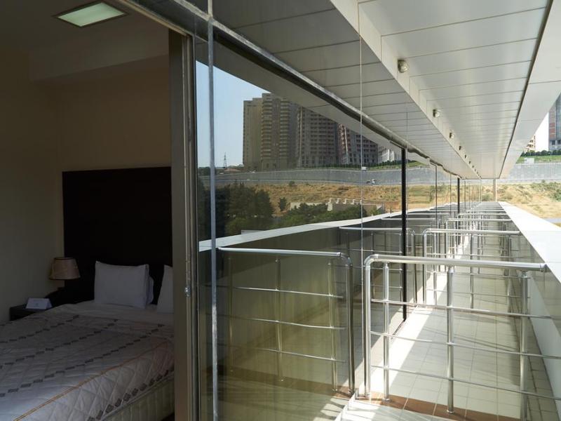 Crossway Baku Hotel