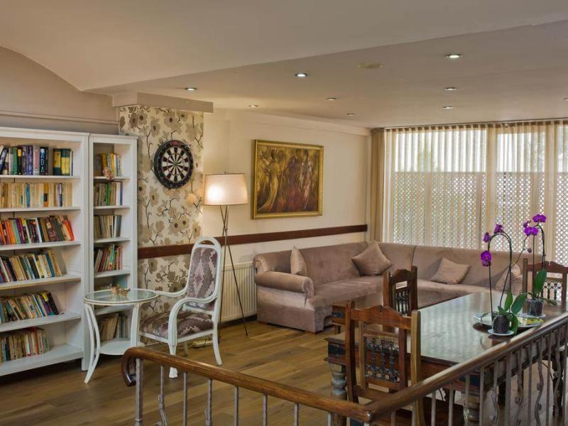 La Villa Blanche Hotel 