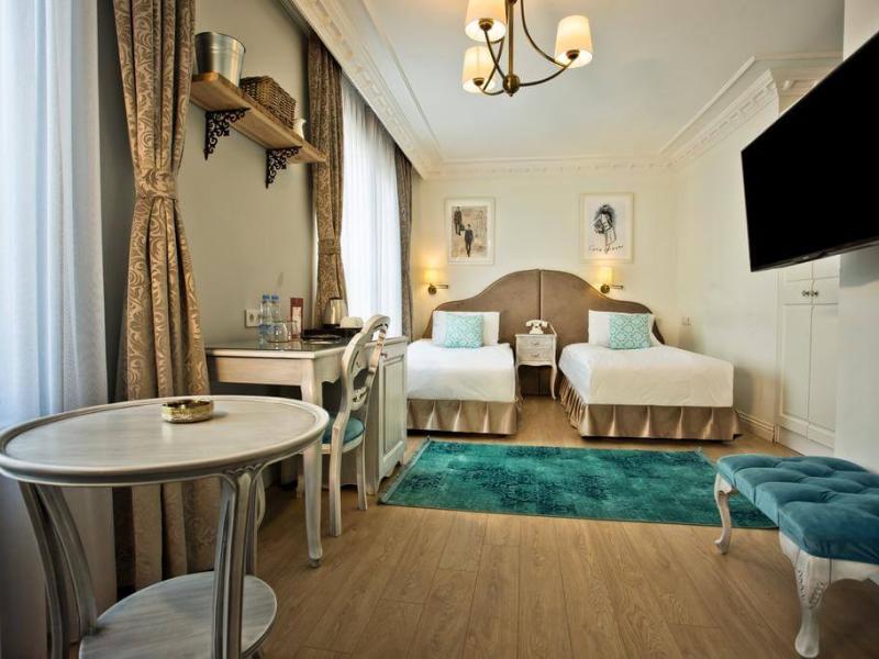 La Villa Blanche Hotel 