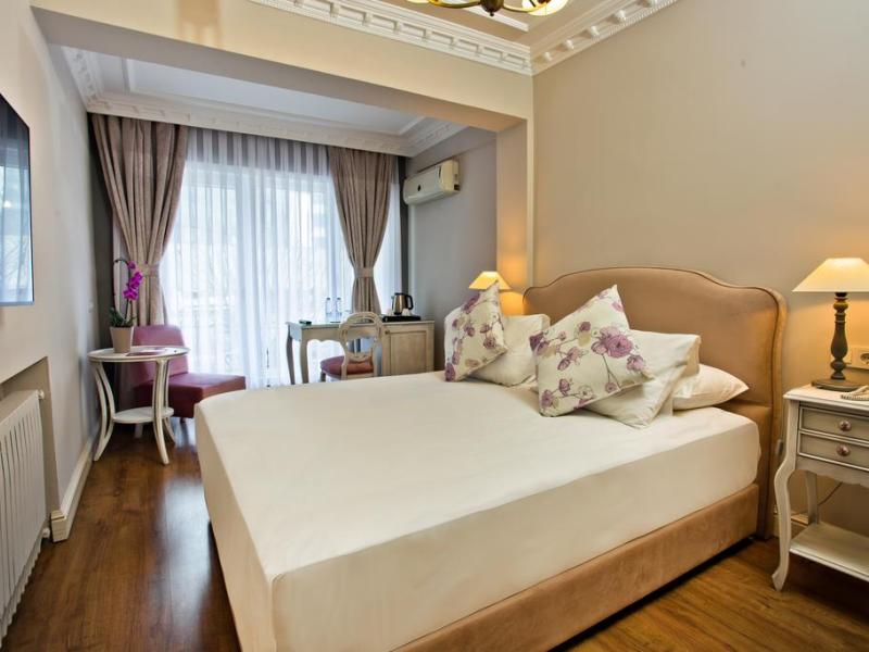 La Villa Blanche Hotel 