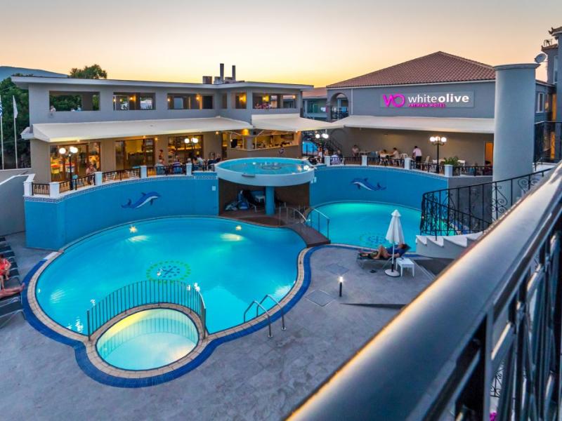 White Olive Premium Laganas