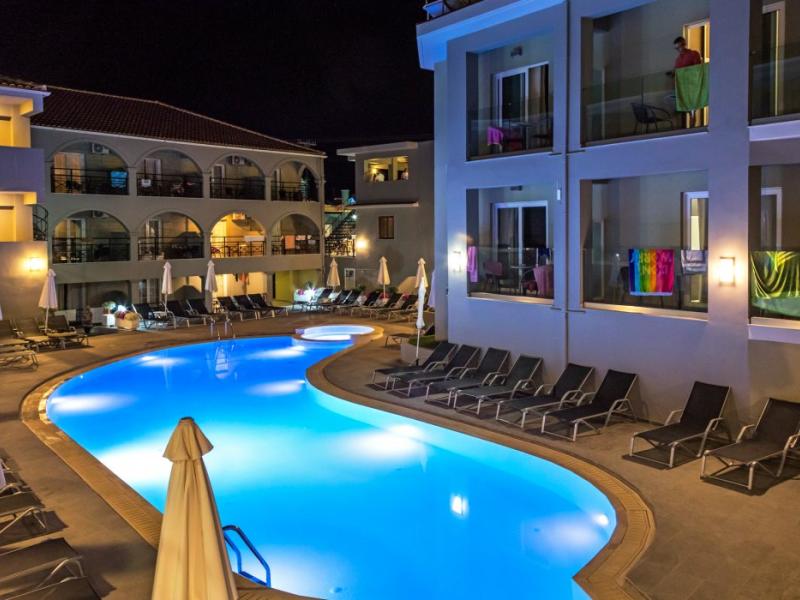 White Olive Premium Laganas