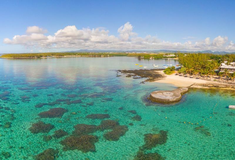 Le Peninsula Bay Beach Resort & Spa
