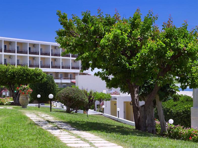 Dimitra Beach Resort Hotel
