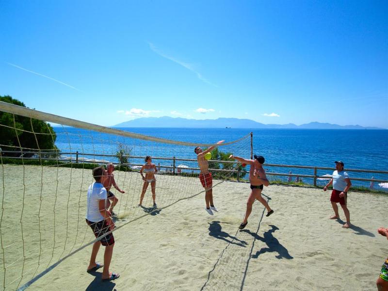 Dimitra Beach Resort Hotel