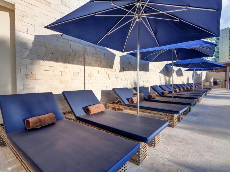 Royalton CHIC Suites Cancun Resort & Spa
