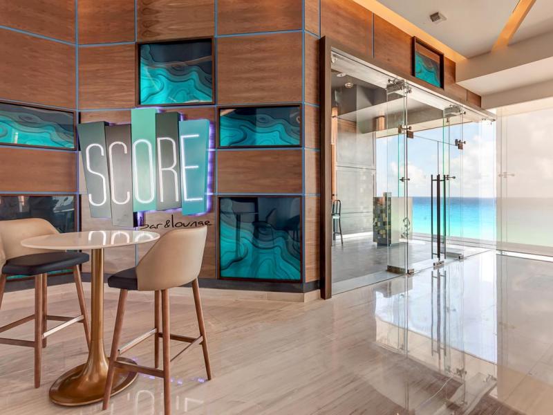 Royalton CHIC Suites Cancun Resort & Spa