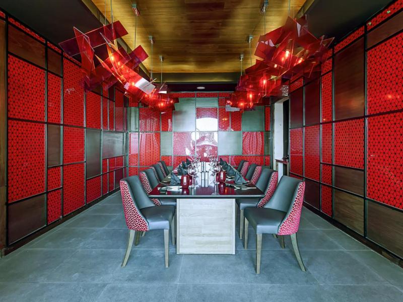 Royalton CHIC Suites Cancun Resort & Spa