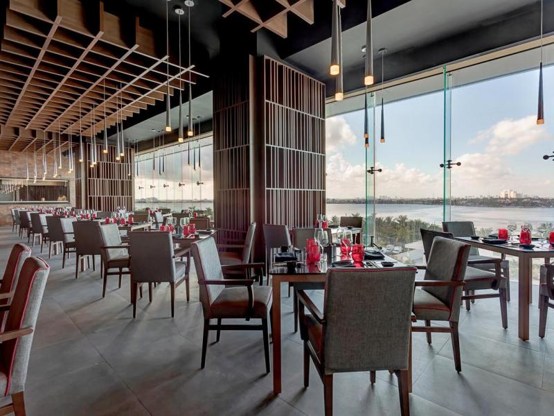 Royalton CHIC Suites Cancun Resort & Spa