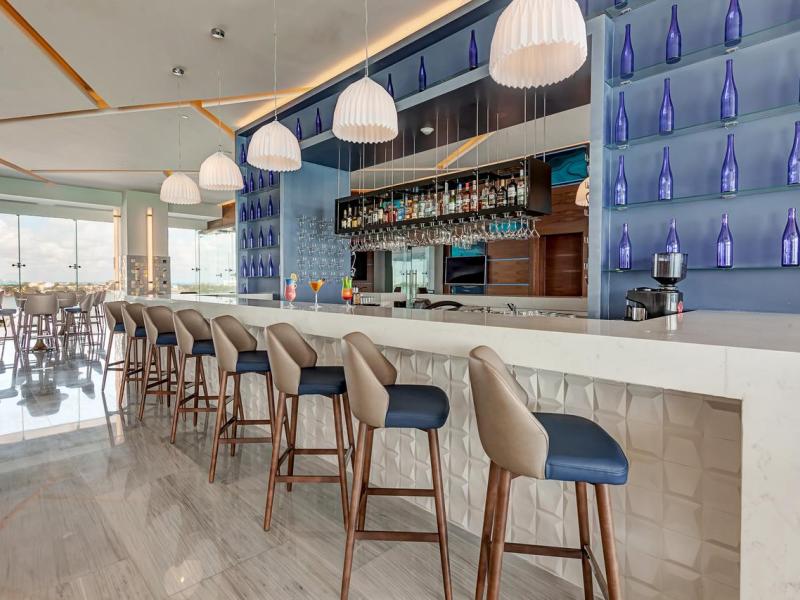 Royalton CHIC Suites Cancun Resort & Spa