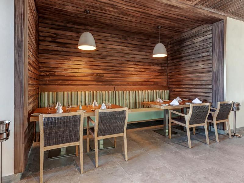 Royalton CHIC Suites Cancun Resort & Spa