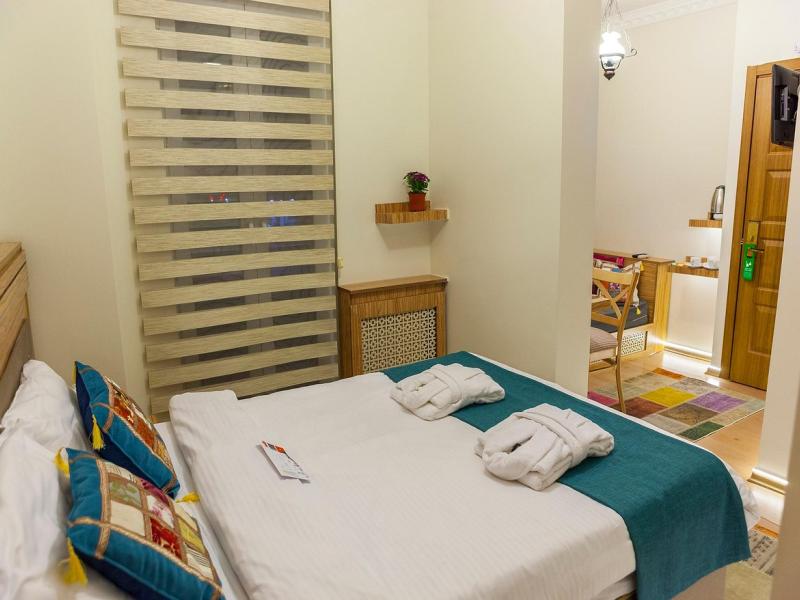 Fide Hotel