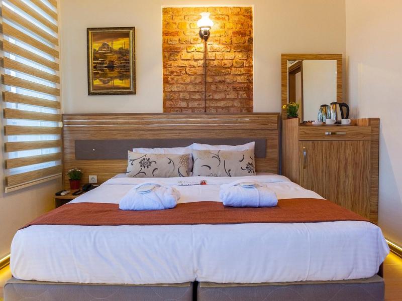 Fide Hotel
