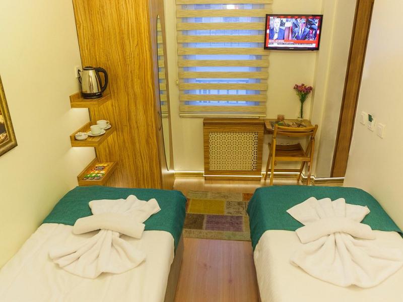 Fide Hotel