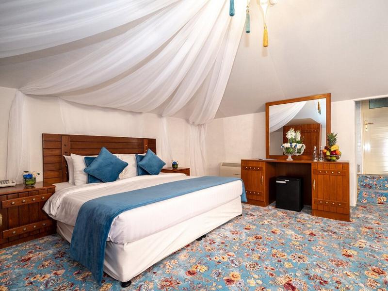 Regency Sealine Camp