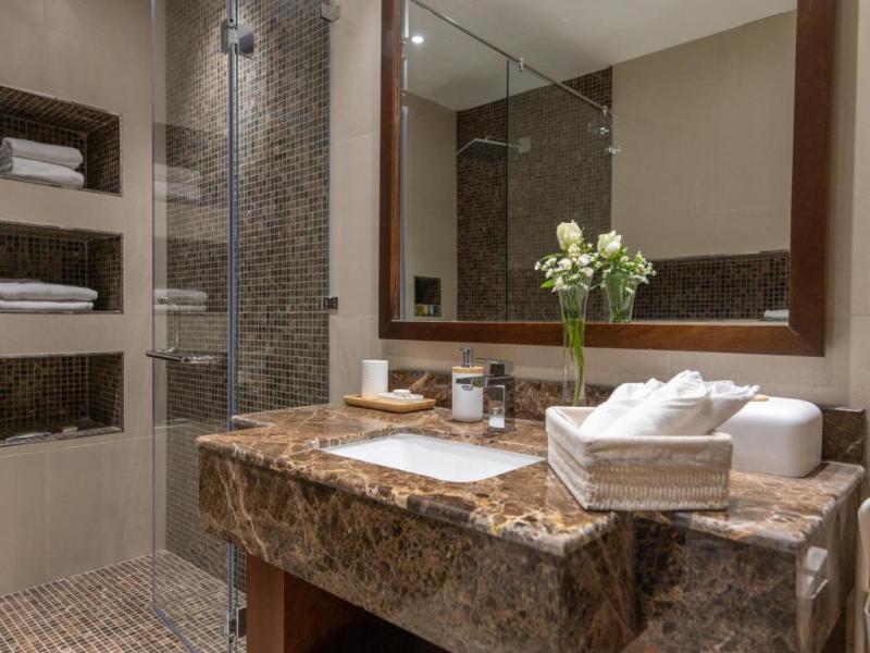 Regency Sealine Camp