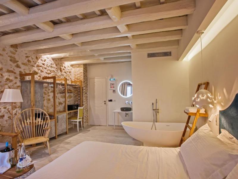 Thalassa Boutique Hotel