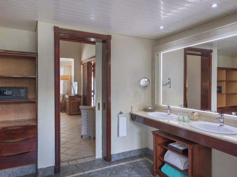 Dinarobin Beachcomber Golf Resort & Spa