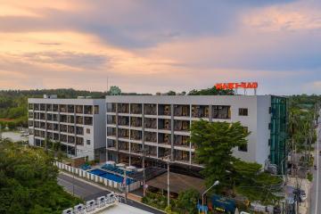 Отель Maikhao Hotel Managed by Centara Тайланд, пляж Май Кхао, фото 1