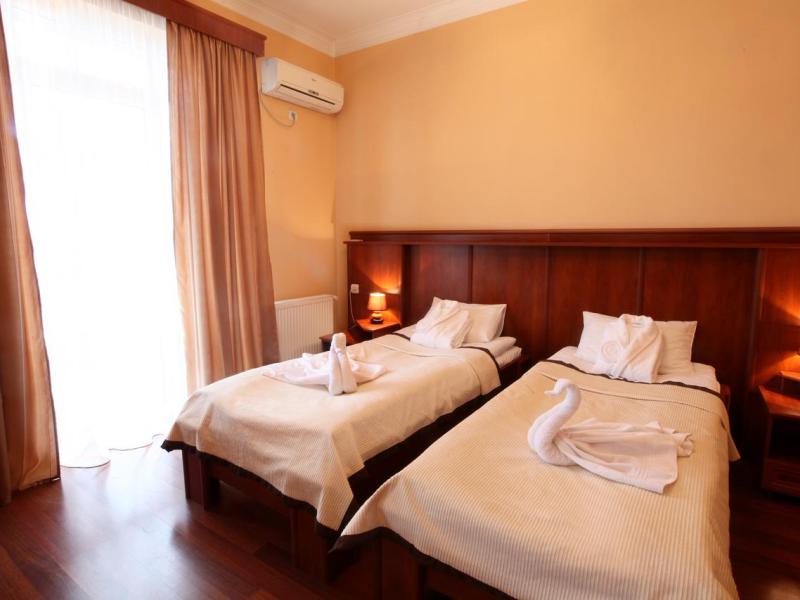 Astoria Hotel