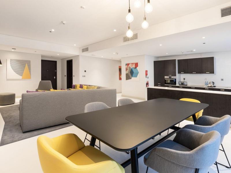 Studio M Arabian Plaza Hotel & Hotel Apartments