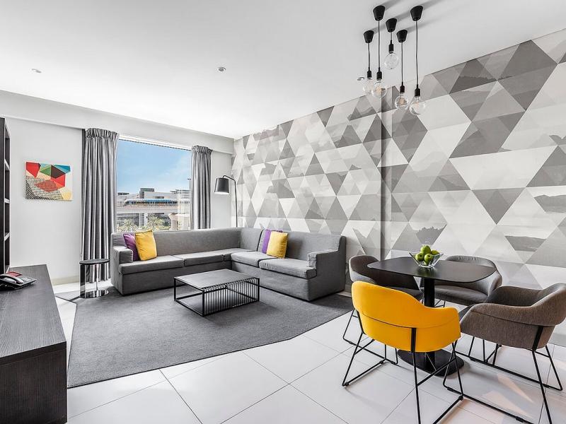 Studio M Arabian Plaza Hotel & Hotel Apartments