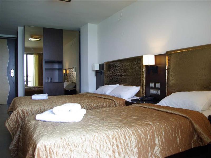 Dion Hotel