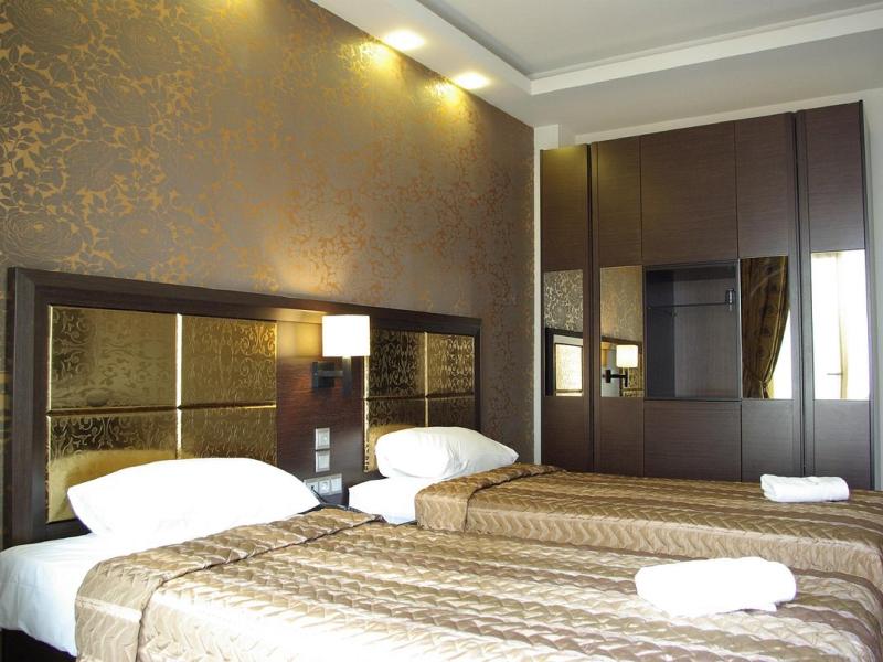 Dion Hotel