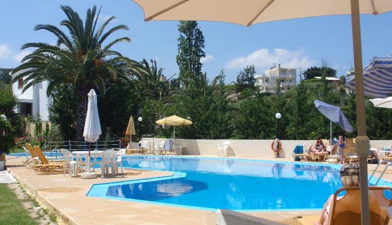 Alexandros Studios & Apartments