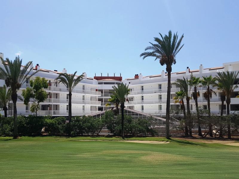 Gara Suites Golf & Spa