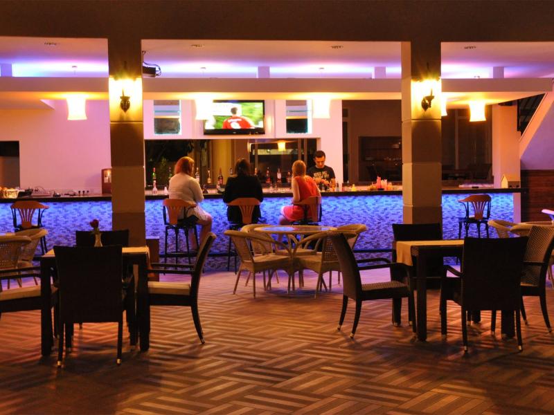 Almera Park Apart Hotel