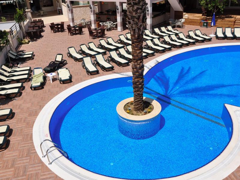 Almera Park Apart Hotel