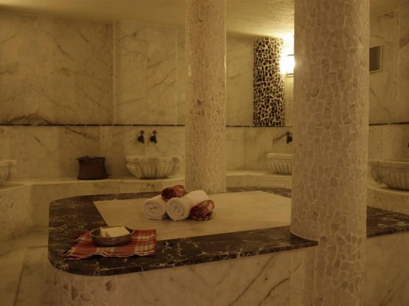 Peninsula Gardens Hotel