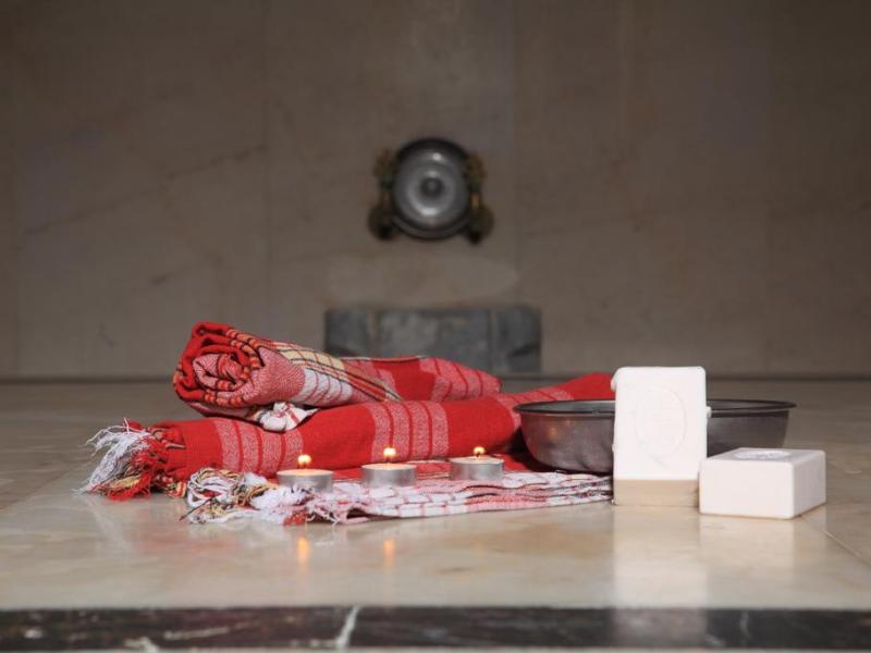 Cats Catty Garden Hotel