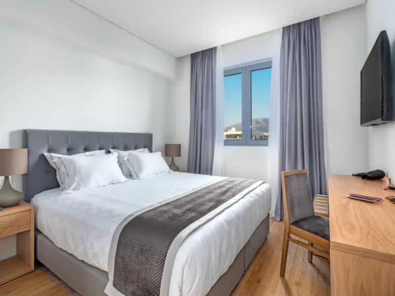 Glyfada Riviera Hotel