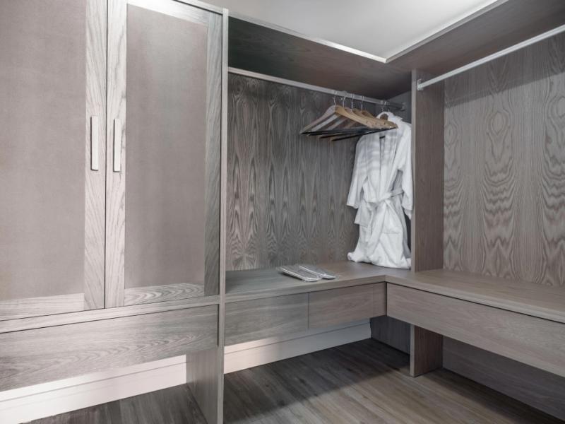 Glyfada Riviera Hotel