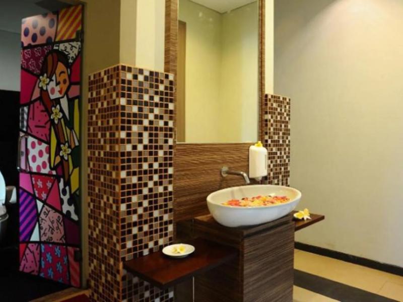 MaxOneHotels.com at Legian