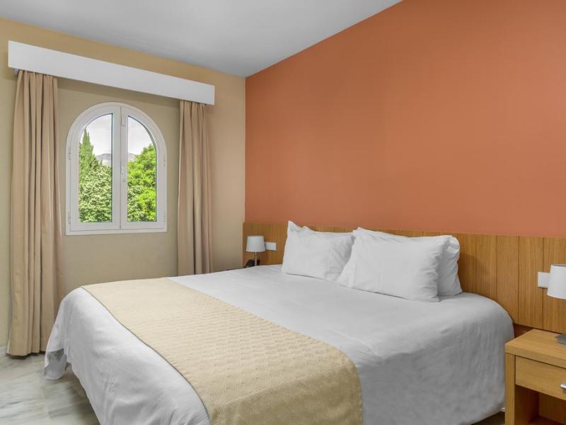 Royal Oasis Club at Pueblo Quinta by Diamond Resorts