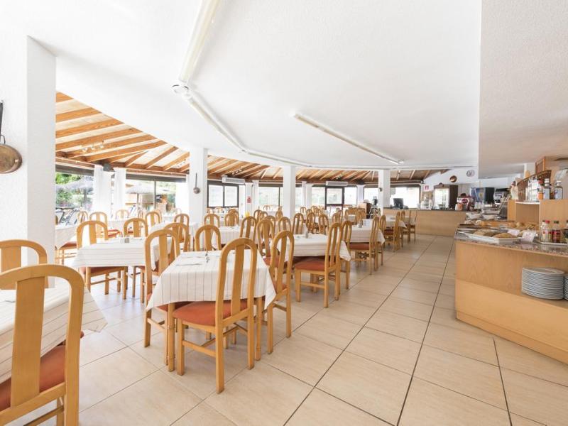Alcudia Beach Aparthotel