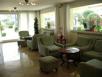 Diplomatic (Cervia)