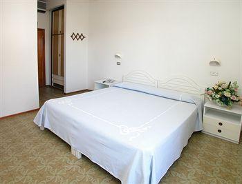 Diplomatic (Cervia)